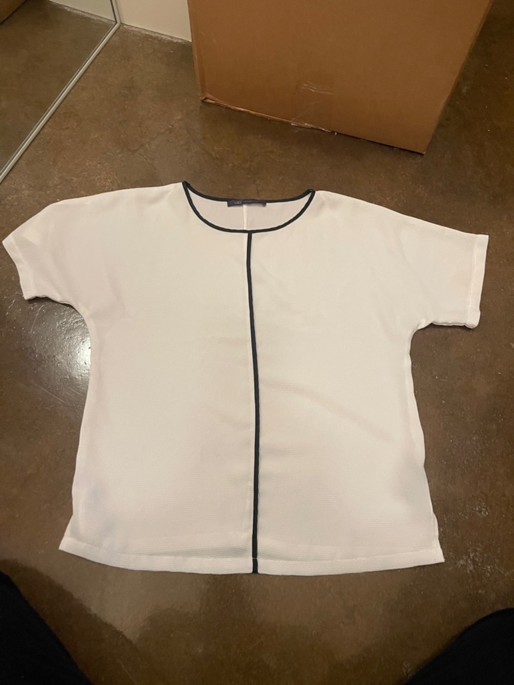 Women shirt